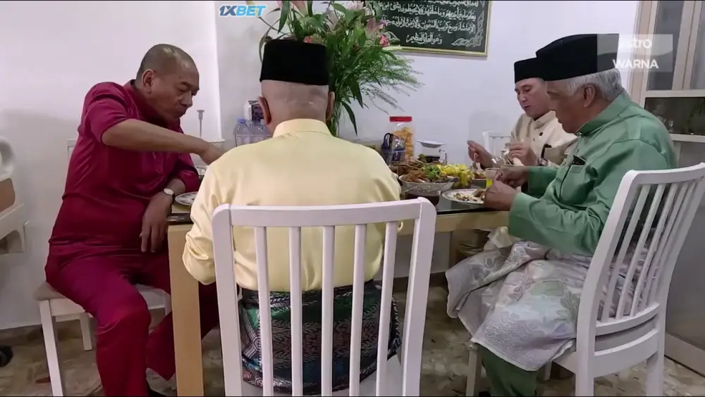 View Travelawak (2025) — screenshot Travelawak (2025) — screenshot