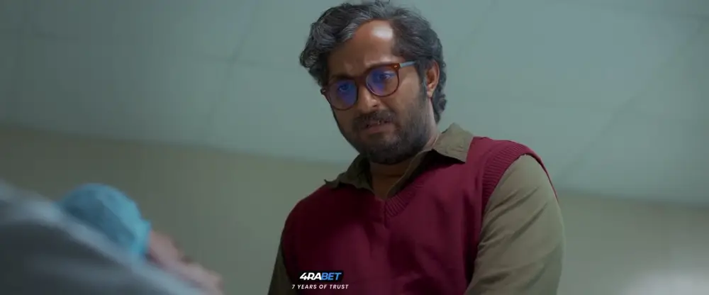 View Varshangalkku Shesham (2025) — screenshot Varshangalkku Shesham (2025) — screenshot