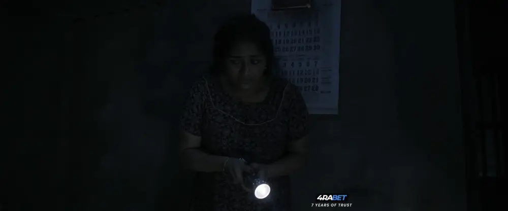 View Pravinkoodu Shappu (2020) — screenshot Pravinkoodu Shappu (2020) — screenshot
