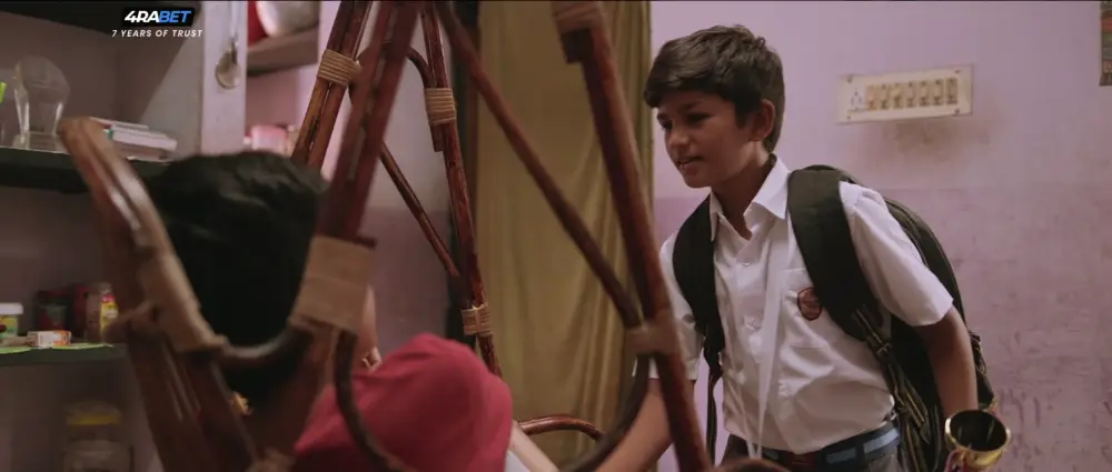 View Idi Minnal Kadhal (2025) — screenshot Idi Minnal Kadhal (2025) — screenshot
