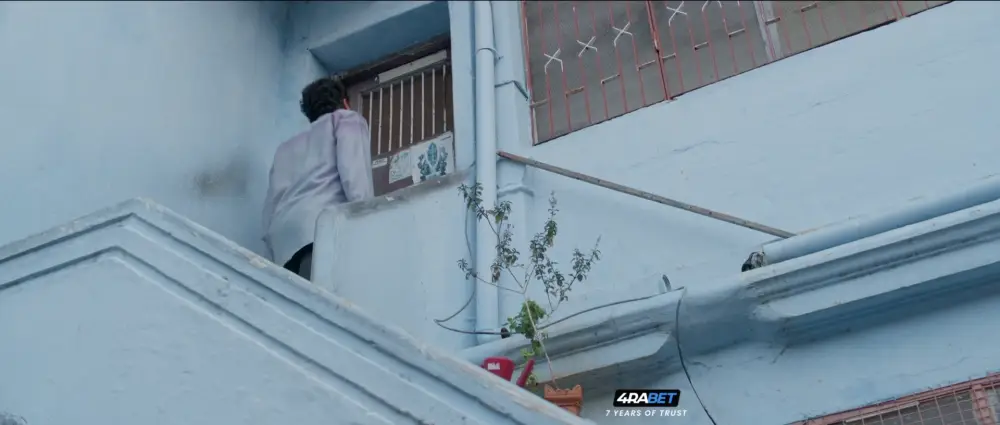 View Idi Minnal Kadhal (2025) — screenshot Idi Minnal Kadhal (2025) — screenshot